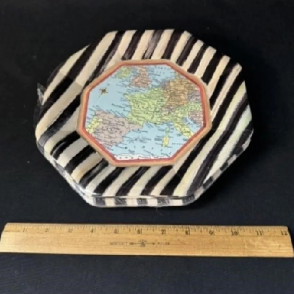 MacKenzie-Childs Vintage Paper Dinner Plates Atlas Sealed in Cellophane / set 12
